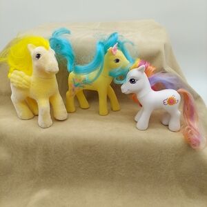 3 Vintage My Little Pony Figures Frilly Flower Flocked Pegasus